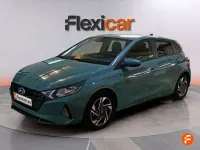 Usado Hyundai i20 84 CV (61 kW) 2023 Verde Utilitario