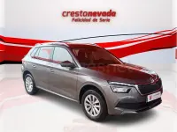 Usado Skoda Kamiq Active 110 CV (80 kW) 2023 Gris / plata SUV