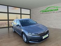 Usado Skoda Superb Ambition 150 CV (110 kW) 2022 Gris Familiar