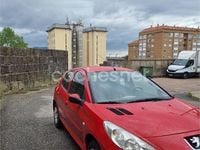 Usado Peugeot 206+ 70 CV (51 kW) 2009 Rojo Utilitario