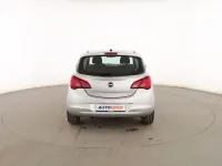Usado Opel Corsa Selective 90 CV (66 kW) 2018 Plata Utilitario