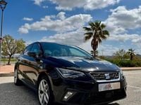 Usado Seat Ibiza FR 90 CV (66 kW) 2021 Negro Utilitario