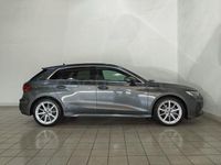 Usado Audi A3 S-Line 150 CV (110 kW) 2025 Gris / plata Berlina