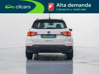 Usado Seat Arona Style 110 CV (80 kW) 2021 Blanco SUV