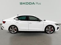 Usado Skoda Octavia RS 265 CV (194 kW) 2025 Blanco Berlina
