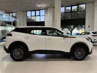 Usado Peugeot 2008 Active 110 CV (80 kW) 2021 Blanco SUV