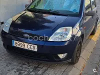 Usado Ford Fiesta Trend 80 CV (58 kW) 2002 Negro Utilitario