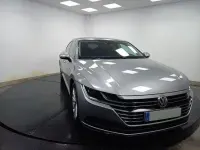 Usado VW Arteon 151 CV (111 kW) 2019 Gris Berlina