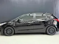 Usado Hyundai i30 Base 100 CV (73 kW) 2012 Negro Berlina