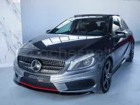 Usado Mercedes A250 AMG line 211 CV (155 kW) 2013 Gris / plata Utilitario