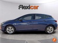 Usado Opel Astra 110 CV (80 kW) 2020 Azul Berlina