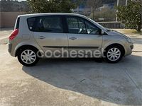 Usado Renault Scénic II 130 CV (95 kW) 2007 Beige Monovolumen