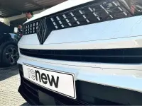 Usado Renault Captur Evolution 101 CV (74 kW) 2025 Blanco SUV