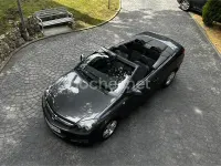 Usado Opel Astra Cabriolet Cosmo 140 HP (102 kW) 2008 Cinzento Cabrios