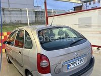 Usado Citroën Xsara Picasso 90 CV (66 kW) 2004 Beige Monovolumen