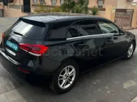 Usado Mercedes A180 116 CV (85 kW) 2019 Negro Berlina