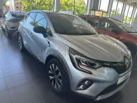 Usado Renault Captur Techno 145 CV (106 kW) 2023 Gris / plata SUV