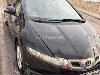 Usado Honda Civic Trend 100 CV (73 kW) 2011 Negro Berlina