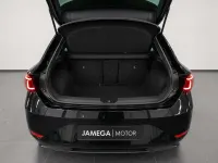Usado Seat Leon FR 150 CV (110 kW) 2021 Negro Utilitario