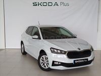 Usado Skoda Fabia Selection 95 CV (69 kW) 2025 Blanco Utilitario