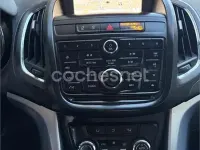 Usado Opel Zafira Tourer Selective 130 CV (95 kW) 2015 Gris / plata Monovolumen