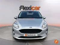 Usado Ford Fiesta Trend 85 CV (62 kW) 2018 Gris Utilitario