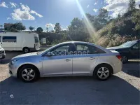 Usado Chevrolet Cruze LS 124 CV (91 kW) 2011 Gris / plata Berlina