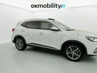 Używany MG HS Luxury 162 KM (119 kW) 2023 Biały SUV