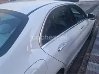 Usado Mercedes C220 170 CV (125 kW) 2014 Blanco Berlina