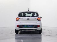 Usado Hyundai i10 66 CV (48 kW) 2019 Blanco Utilitario