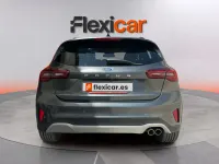 Usado Ford Focus ST-Line 155 CV (114 kW) 2024 Gris Berlina