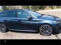 Usado Cupra Leon VZ 300 CV (220 kW) 2022 Gris / plata Familiar