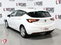 Usado Opel Astra GS Line 105 CV (77 kW) 2020 Blanco Berlina