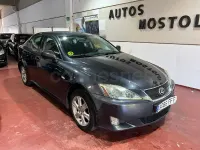 Usado Lexus IS220d Luxury Line 177 CV (130 kW) 2006 Gris / plata Berlina