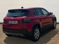 Usado Jeep Avenger Altitude 100 CV (73 kW) 2024 Rojo SUV