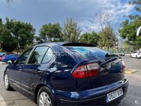 Usado Seat Leon 110 CV (80 kW) 2002 Azul Utilitario