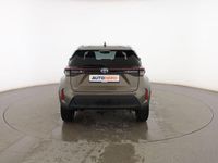 Usado Toyota Yaris Cross Style 120 CV (88 kW) 2022 Verde SUV