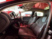 Usado Volvo V40 Momentum 120 CV (88 kW) 2015 Familiar