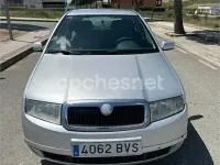 Usado Skoda Fabia Classic 64 HP (47 kW) 2002 Cinzento Sedan