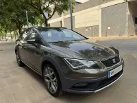 Usado Seat Leon 4Drive 150 CV (110 kW) 2015 Marrón Familiar
