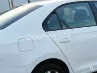 Usado Seat Toledo Style 105 CV (77 kW) 2014 Blanco Utilitario