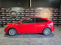 Usado Ford Focus Trend 100 CV (73 kW) 2008 Rojo Berlina