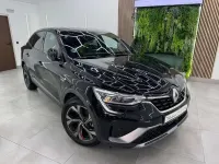Usado Renault Arkana RS Line 144 CV (105 kW) 2023 Negro SUV