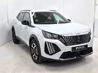 Usado Peugeot 2008 Allure 100 CV (73 kW) 2025 Blanco SUV