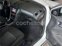 Usado Ford Mondeo Trend 140 CV (102 kW) 2011 Blanco Familiar
