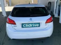 Usado Peugeot 308 Allure 131 CV (96 kW) 2016 Blanco Utilitario