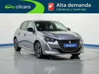 Usado Peugeot 208 Allure 102 CV (75 kW) 2023 Plateado Utilitario