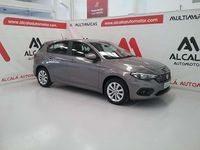 Usado Fiat Tipo Business 120 CV (88 kW) 2020 Gris Familiar