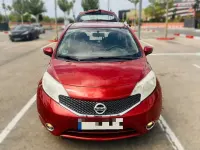 Usado Nissan Note Acenta 80 CV (58 kW) 2015 Rojo Utilitario