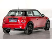 Usado Mini Cooper 136 CV (100 kW) 2017 Rojo Utilitario